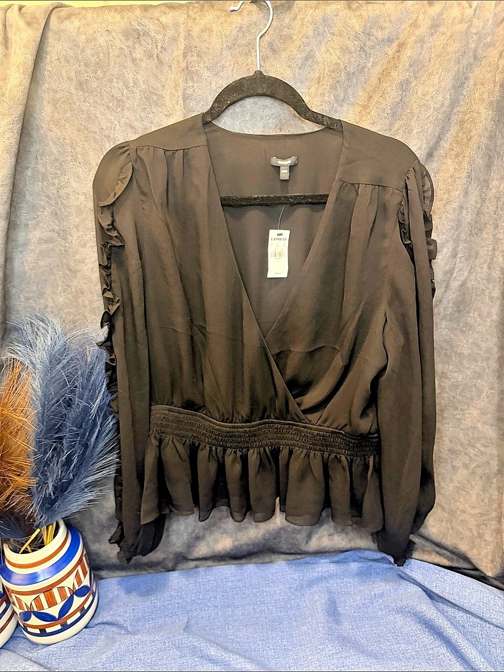 Express Ruffle Sleeve Smocked Waist V-Neck Blouse Black Large
